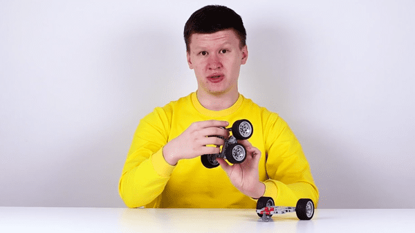 На одном из первых уроков курса Elementary